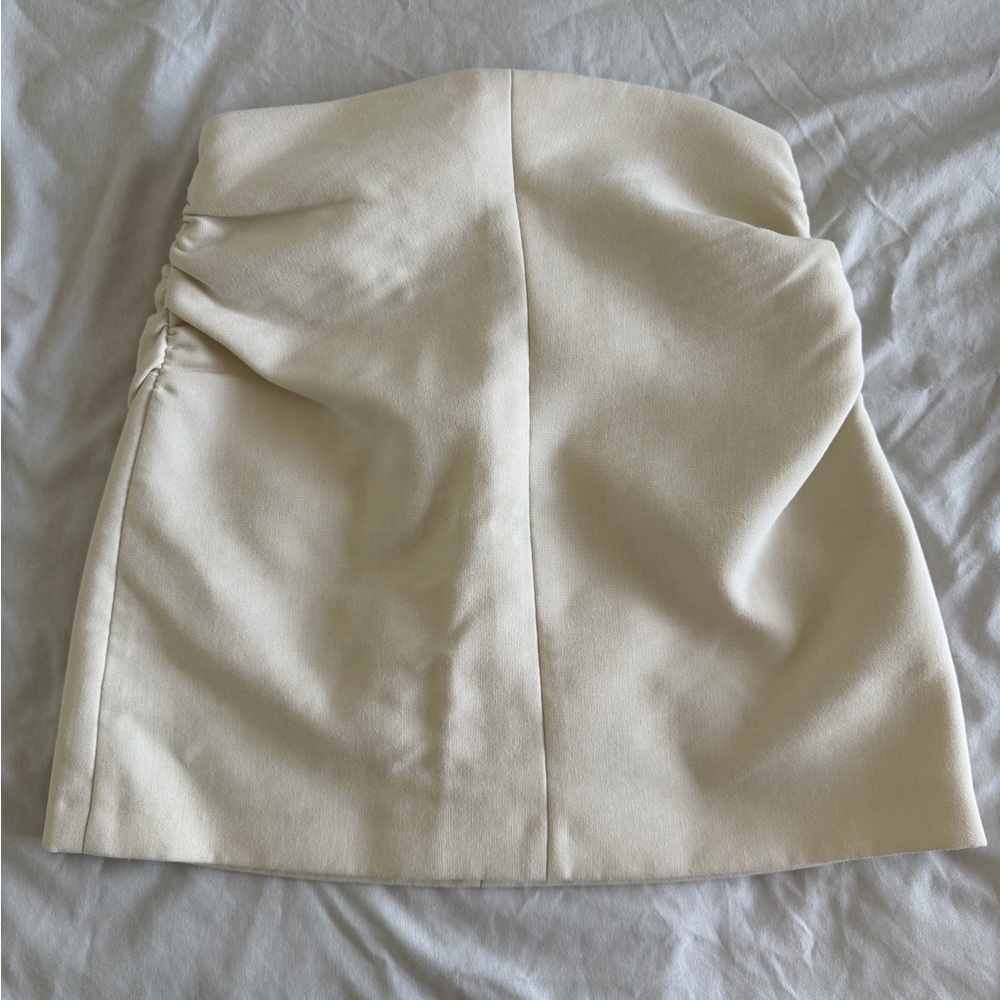 Zara Cream Ruched Mini Skirt